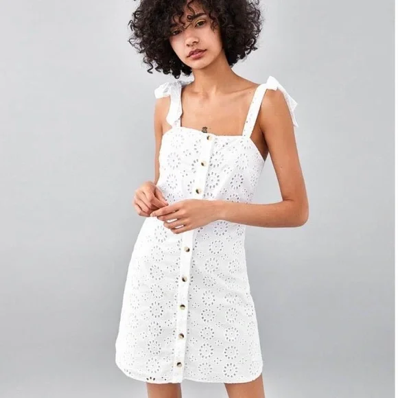 top white bottom black dress Linen and Melt Dress